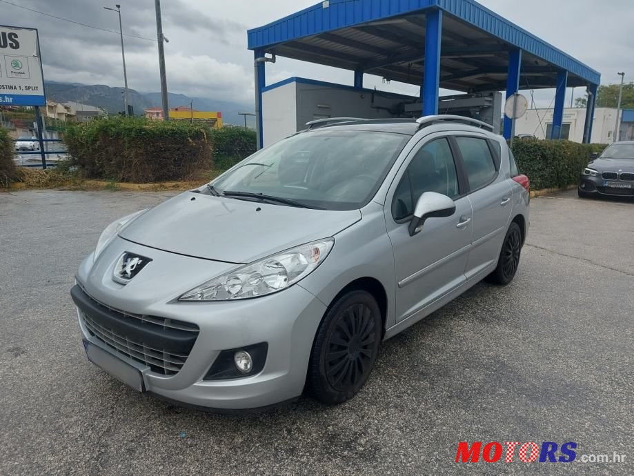 2011' Peugeot 207 Sw photo #6