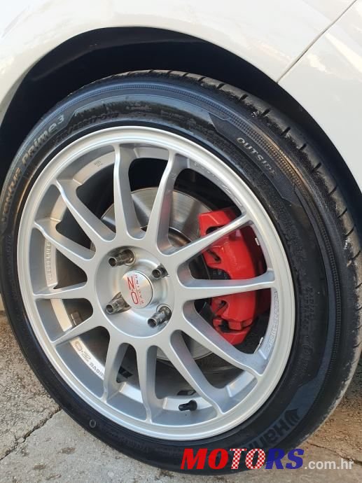 2013' Peugeot 208 1,6 Thp Gti photo #2