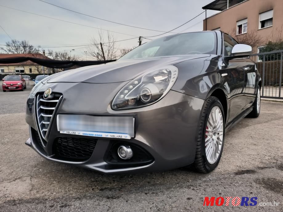 2014' Alfa Romeo Giulietta 1,6 photo #1