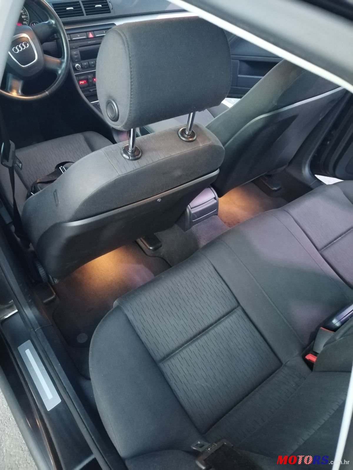 2007' Audi A4 Avant photo #4