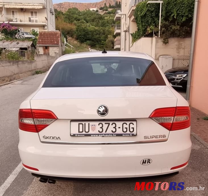 2013' Skoda Superb 2,0 Tdi photo #4