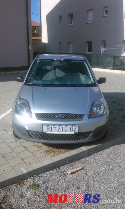 2007' Ford Fiesta photo #1