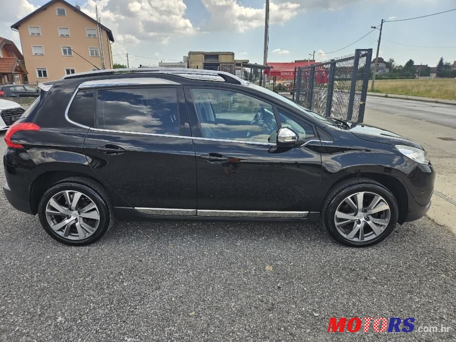 2015' Peugeot 2008 1,6 photo #6