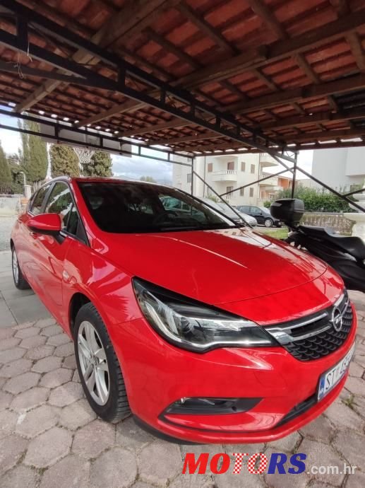 2019' Opel Astra 1,4 Turbo photo #3