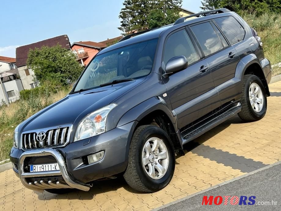 2003' Toyota Land Cruiser 3,0 D-4D photo #3