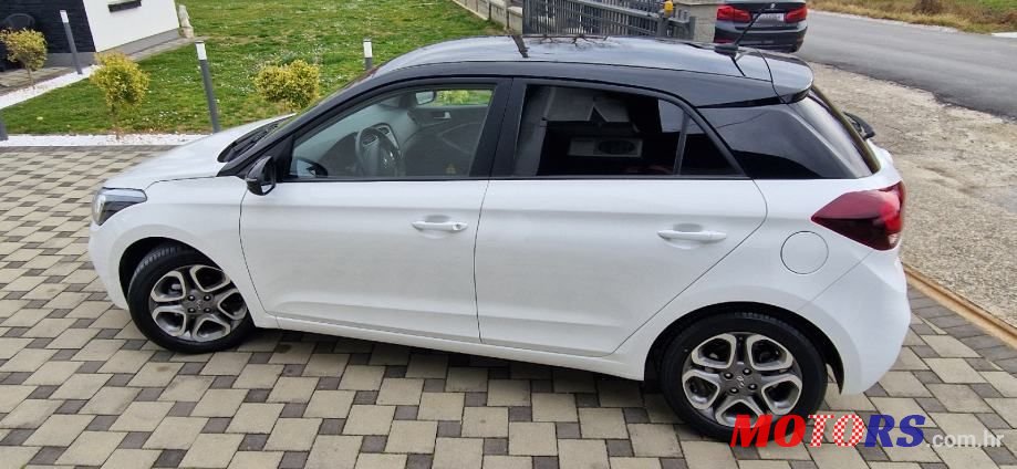 2019' Hyundai i20 1,25 photo #3
