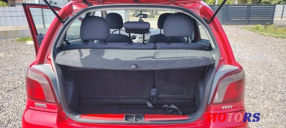 2002' Toyota Yaris 1,0 Vvt-I photo #6