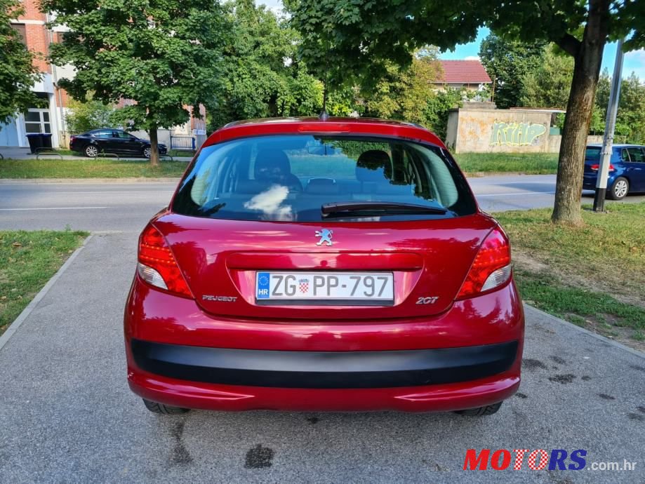 2009' Peugeot 207 1,6 Hdi photo #4