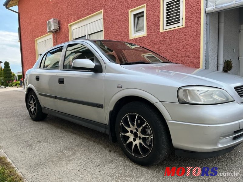 2003' Opel Astra 1,7 Dt photo #3