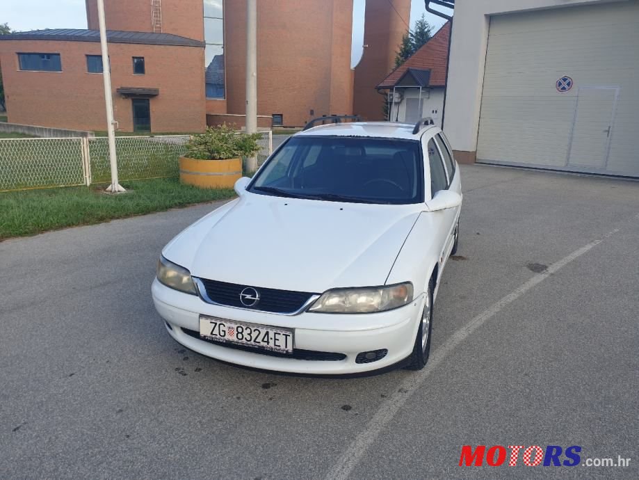 2001' Opel Vectra Karavan photo #2