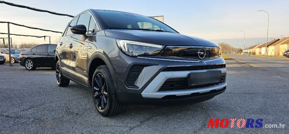 2022' Opel Crossland 1,5 D photo #3