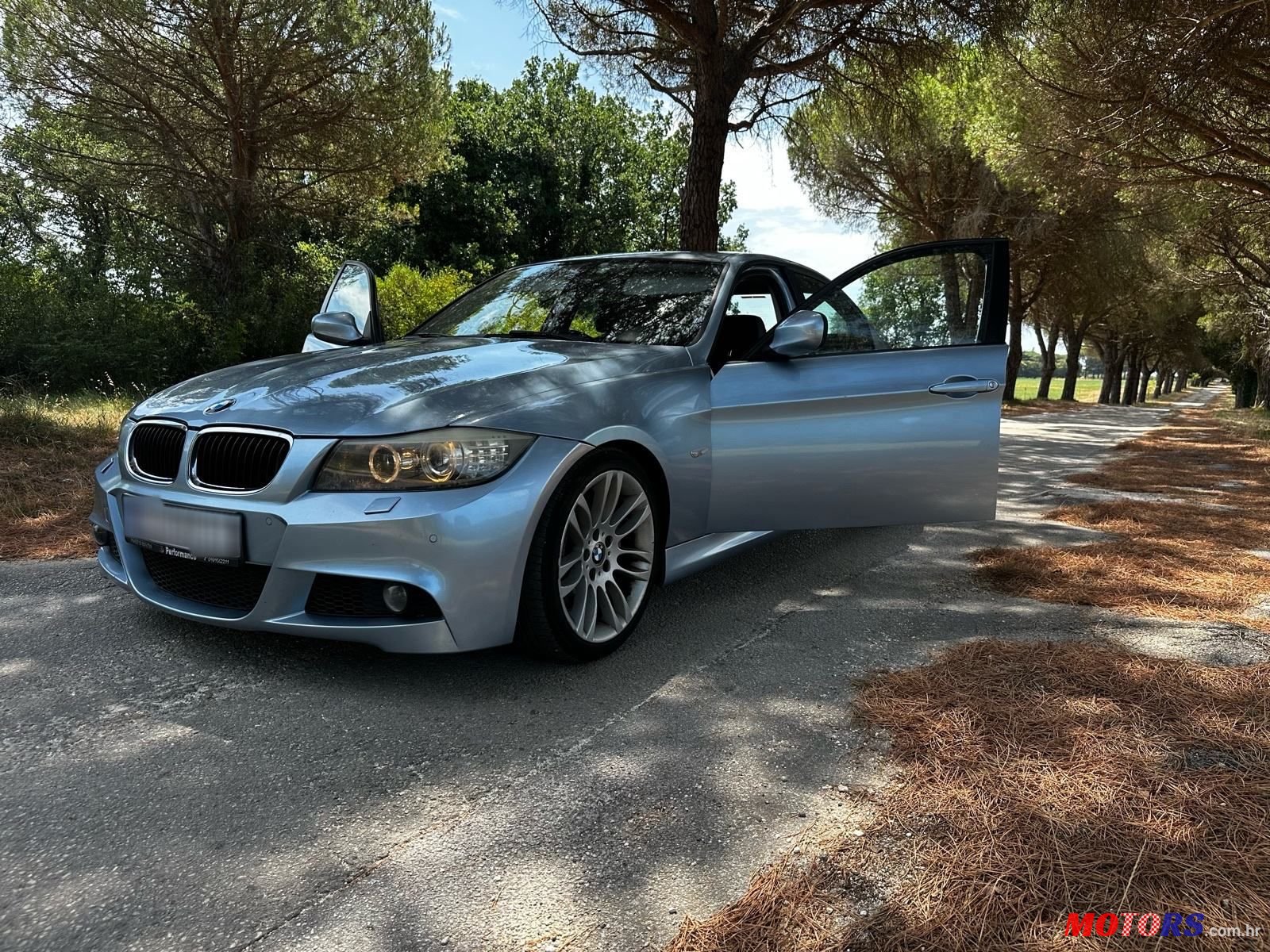 2011' BMW Serija 3 320D photo #6