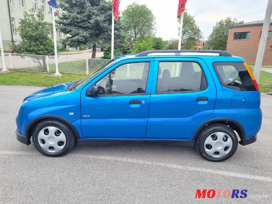 2005' Suzuki Ignis photo #4