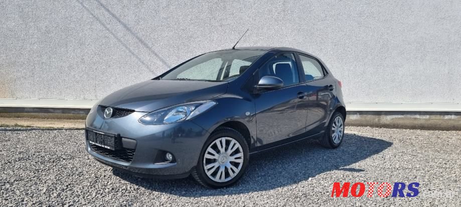 2010' Mazda 2 1.4 D photo #1