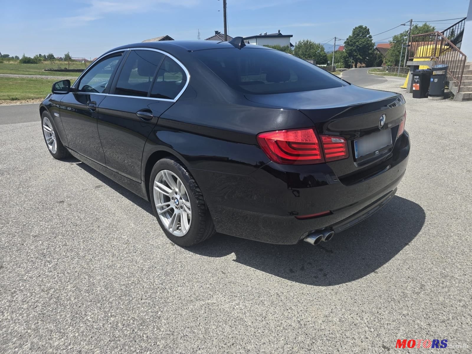 2013' BMW Serija 5 520D photo #2