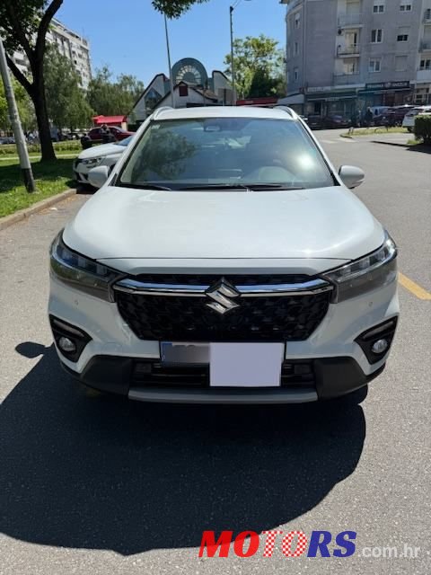 2023' Suzuki SX4 S-Cross S Cross photo #3