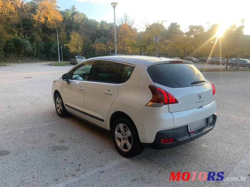 2014' Peugeot 3008 1,6 Hdi photo #2