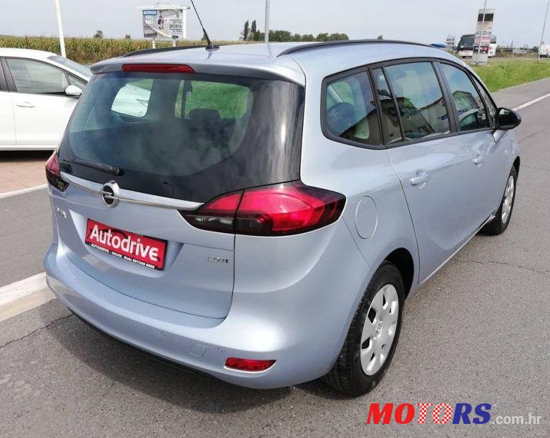 2014' Opel Zafira 2,0 photo #2