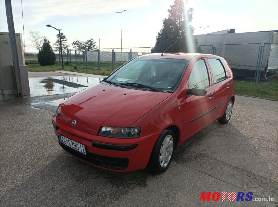 2001' Fiat Punto 1,2 photo #1
