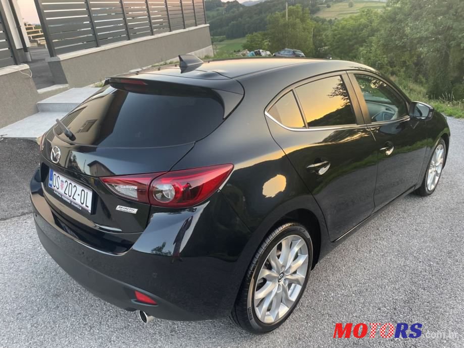 2014' Mazda 3 Sport photo #3