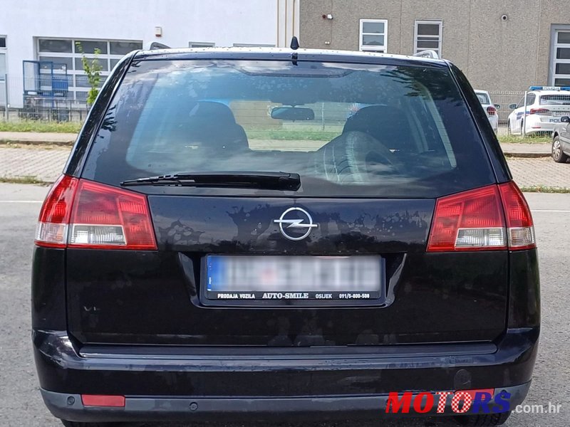 2004' Opel Vectra Karavan photo #6
