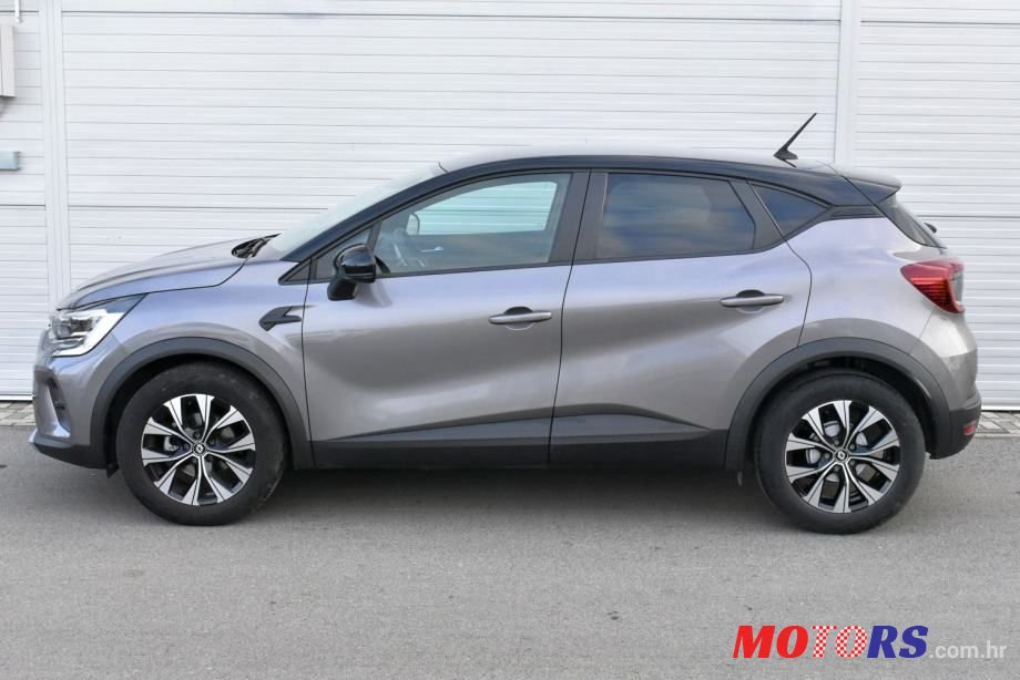 2022' Renault Captur 1.0 Tce Limited photo #3