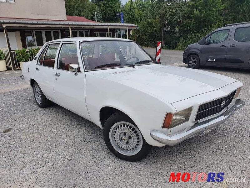 1977' Opel Rekord 1900S Original photo #1