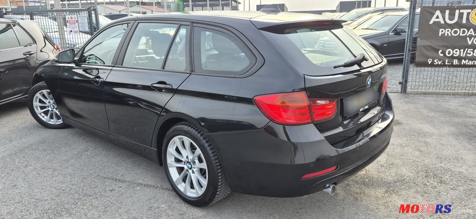 2015' BMW Serija 3 Touring 318D photo #4