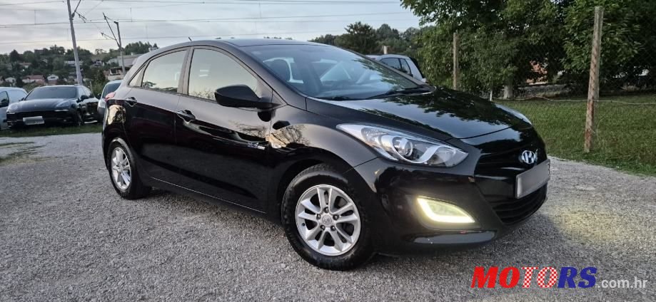 2013' Hyundai i30 1,4 photo #1