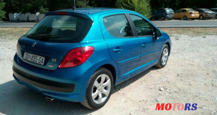 2009' Peugeot 207 Sport 1,6 16V Vti photo #3