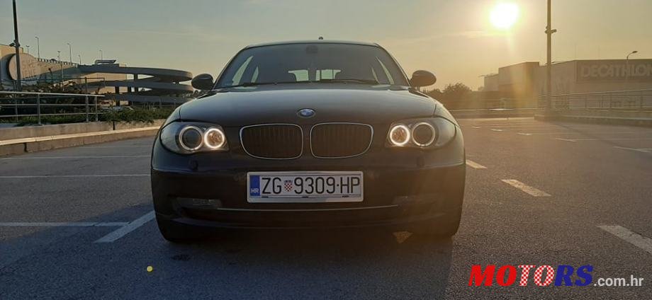 2007' BMW 1 Series photo #1