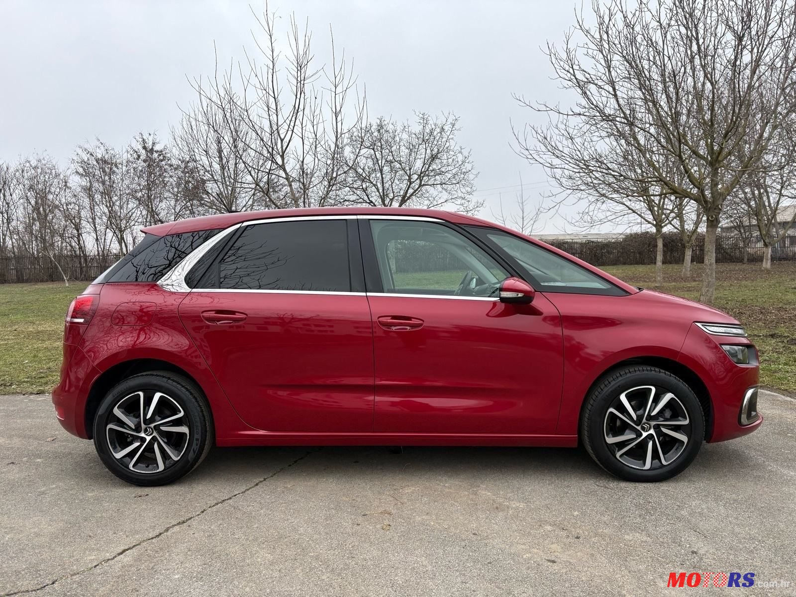 2018' Citroen C4 SpaceTourer 1.5 Hdi photo #6