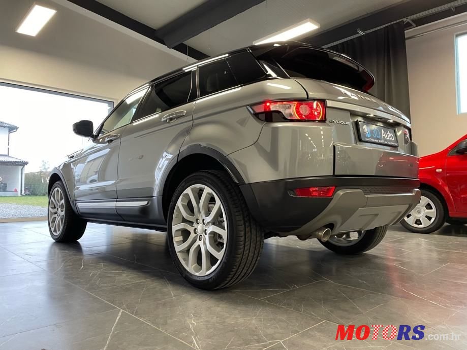 2014' Land Rover Range Rover Evoque 2.2D photo #5