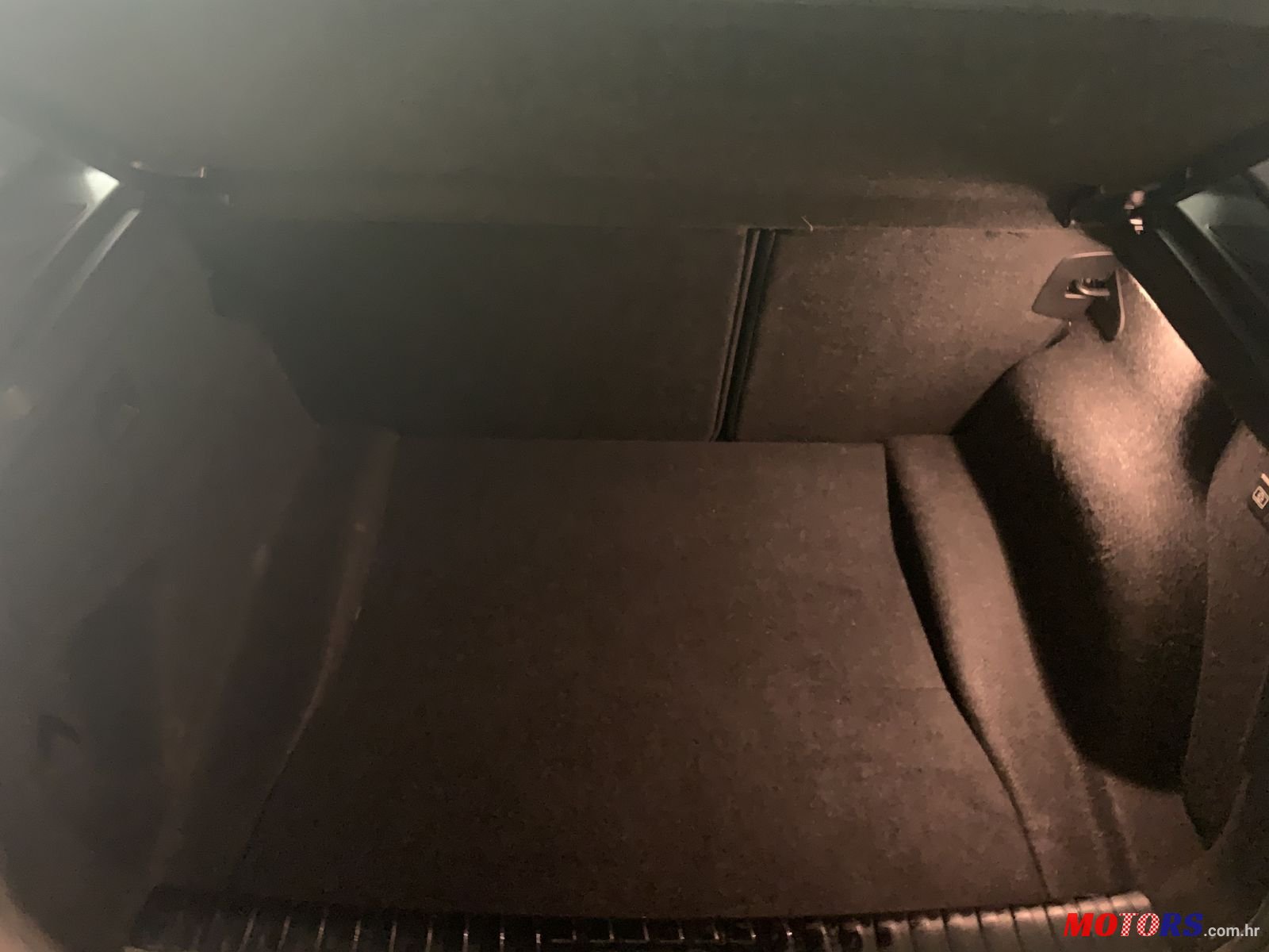 2007' BMW 1 Series 118 d photo #5