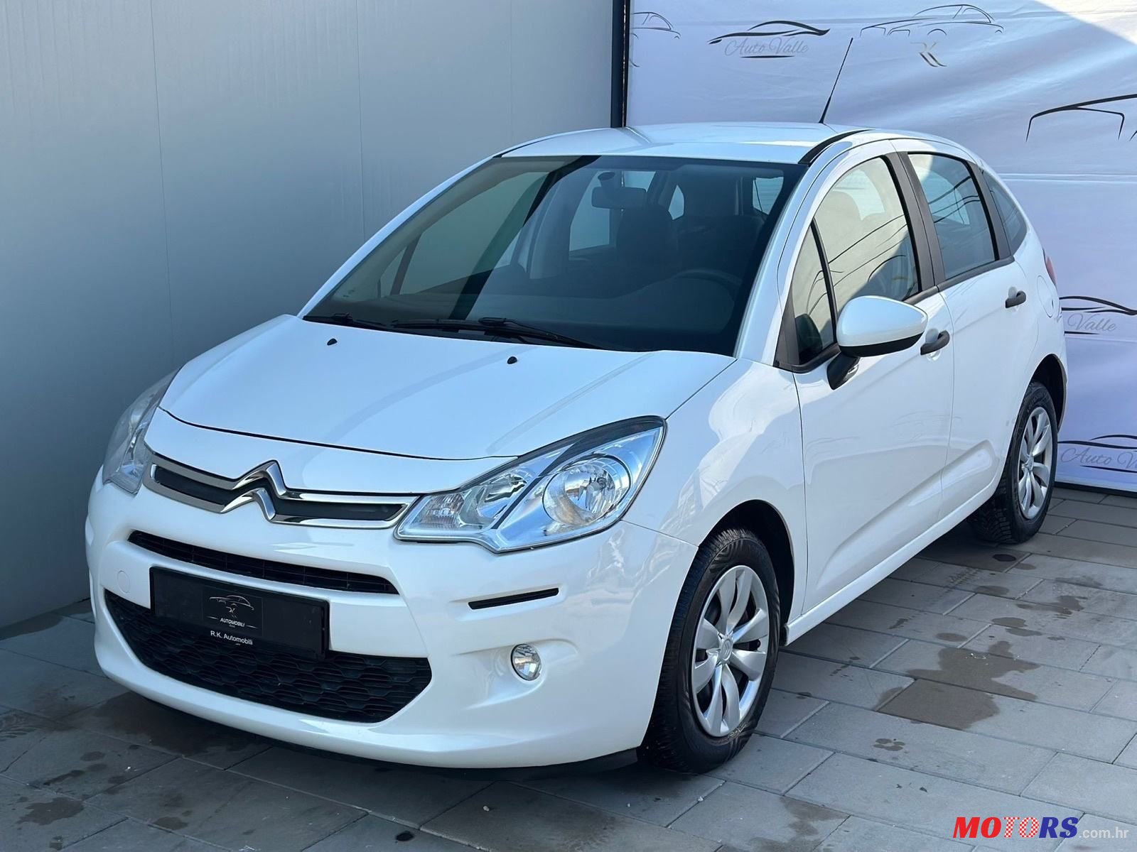 2016' Citroen C3 1,6 photo #1