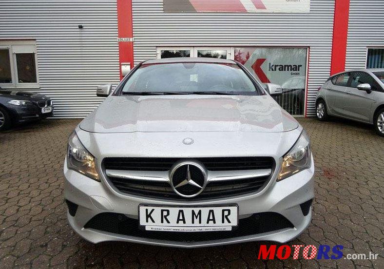 2015' Mercedes-Benz Cla Klasa 200 Cdi photo #1