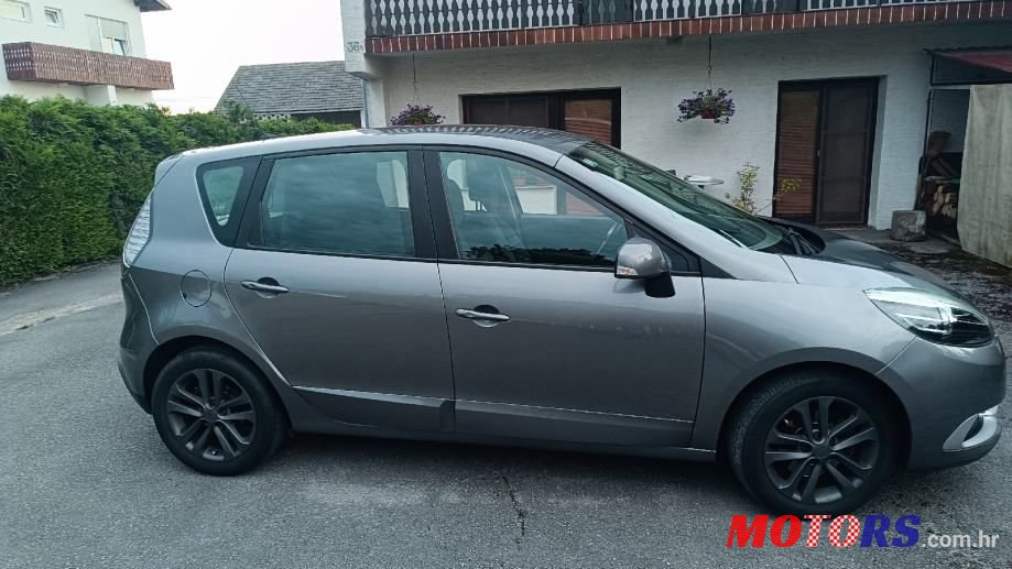 2014' Renault Scenic Dci photo #6