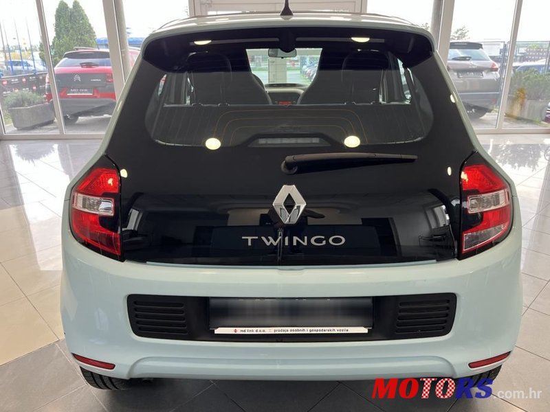 2015' Renault Twingo Sce photo #6