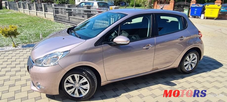 2013' Peugeot 208 1,4 Hdi photo #3