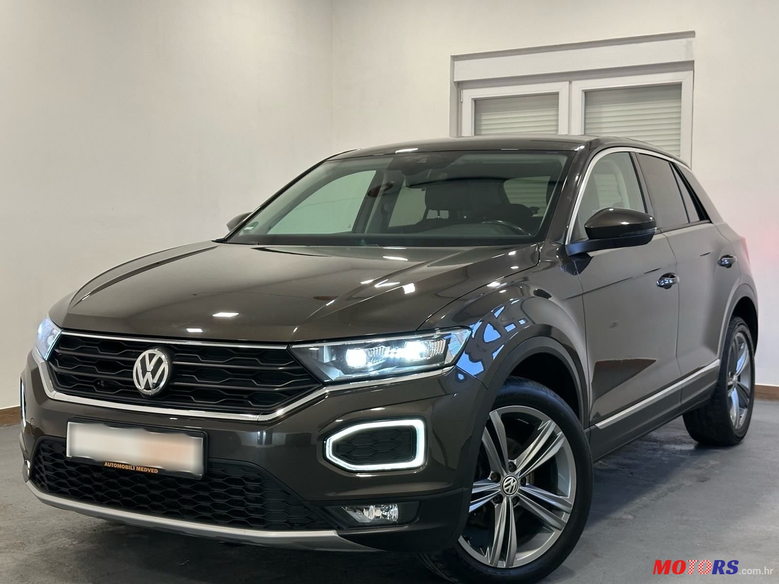 2018' Volkswagen T-Roc 1,6 Tdi photo #2