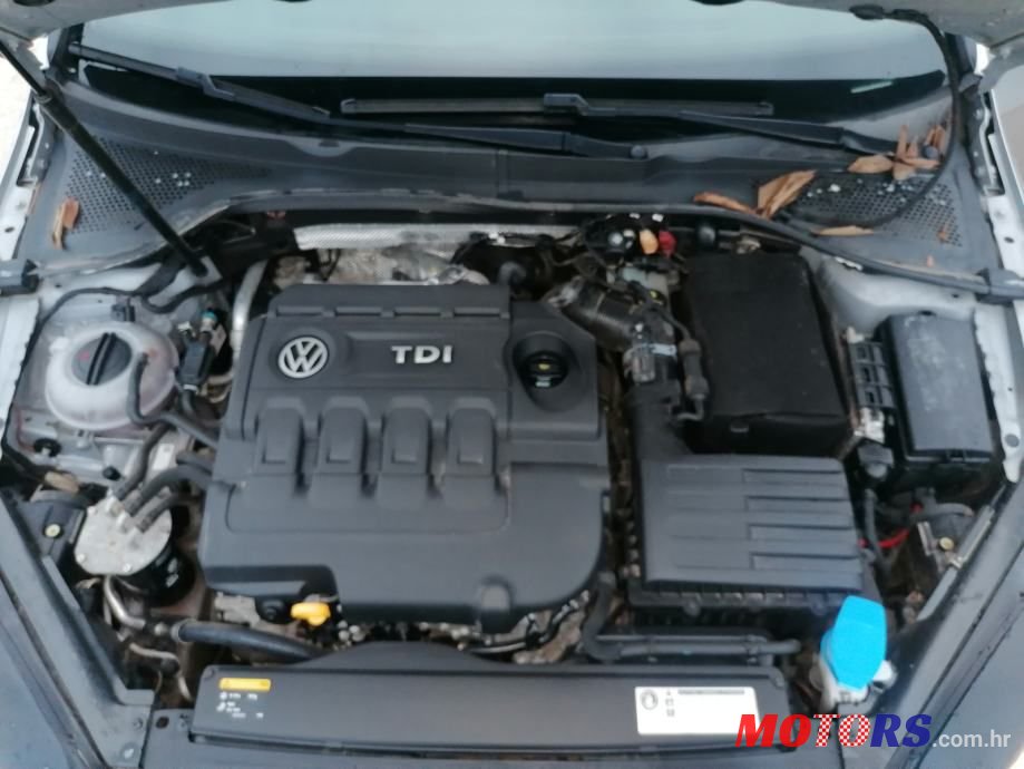 2015' Volkswagen Golf 7 1,6 Tdi photo #1