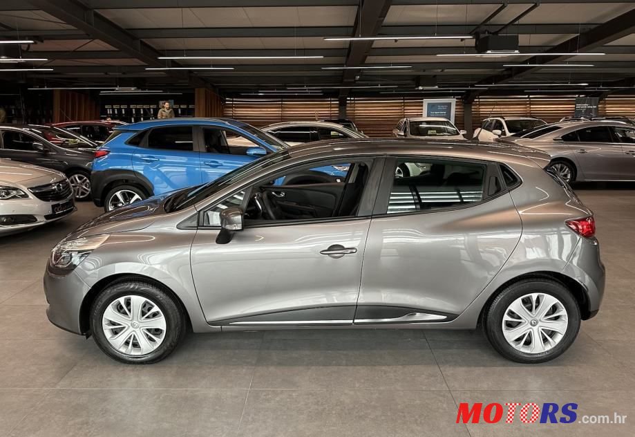2015' Renault Clio Tce 90 photo #4