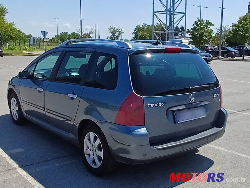 2005' Peugeot 307 Sw photo #5