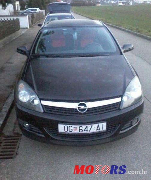 2009' Opel Astra 1,6 16V photo #2