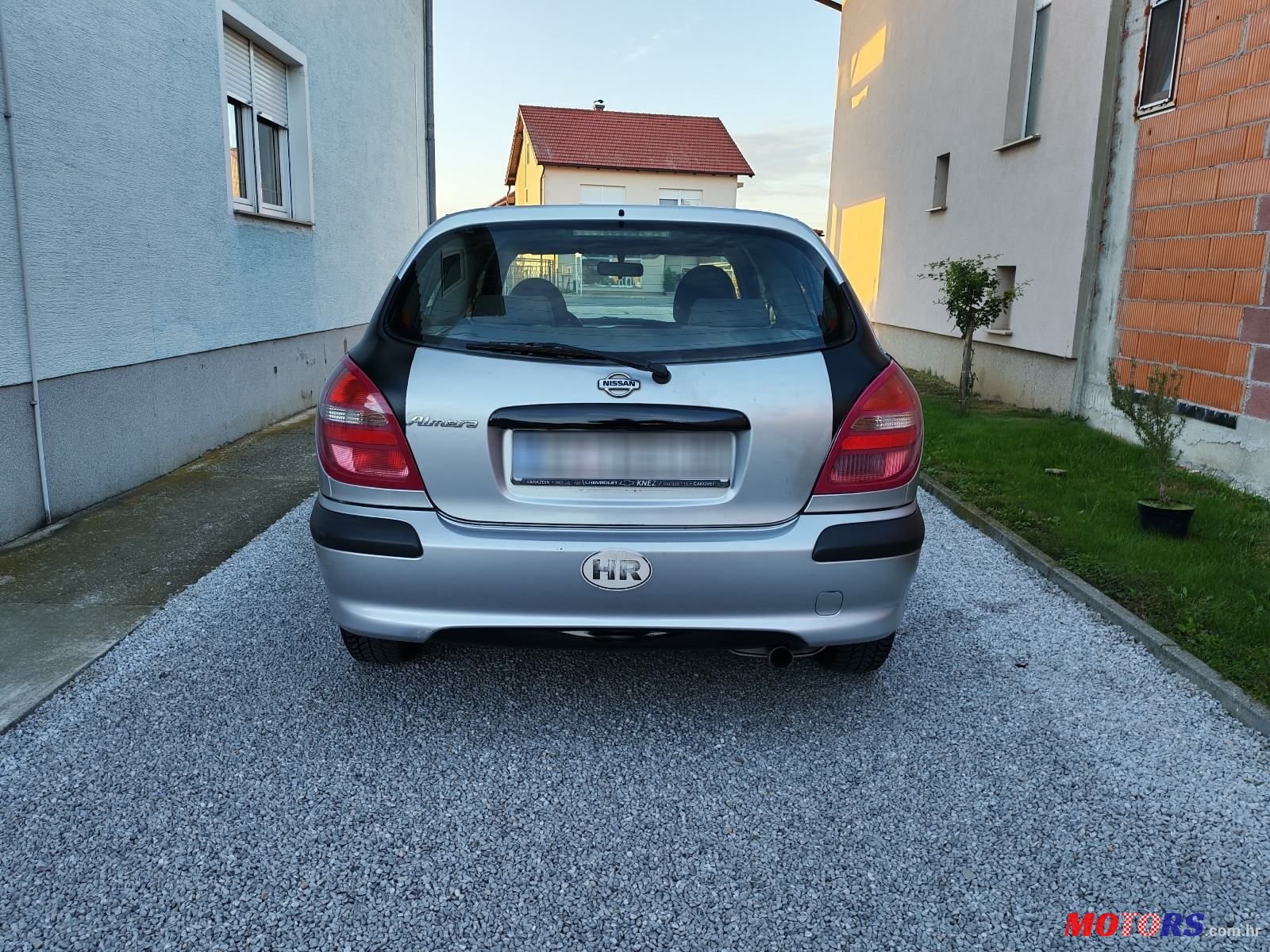 2002' Nissan Almera 1,5 16V photo #5