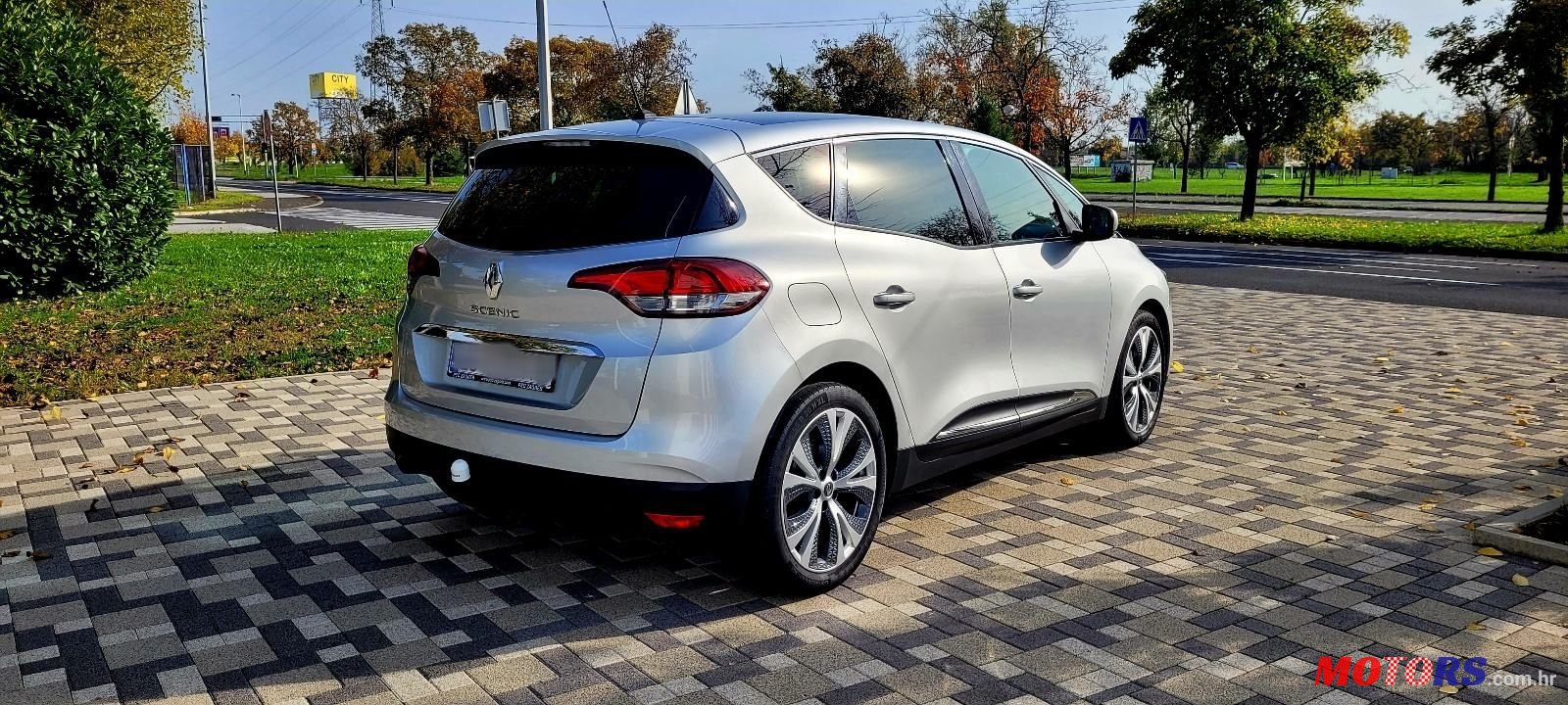 2017' Renault Scenic Dci 130 photo #4