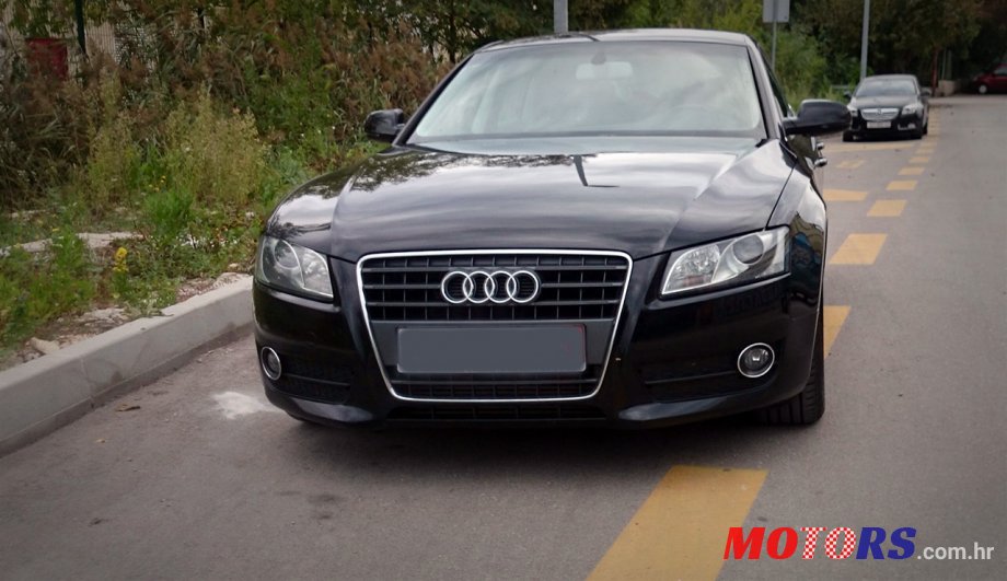 2011' Audi A5 Sportback 2.0 TDI photo #1