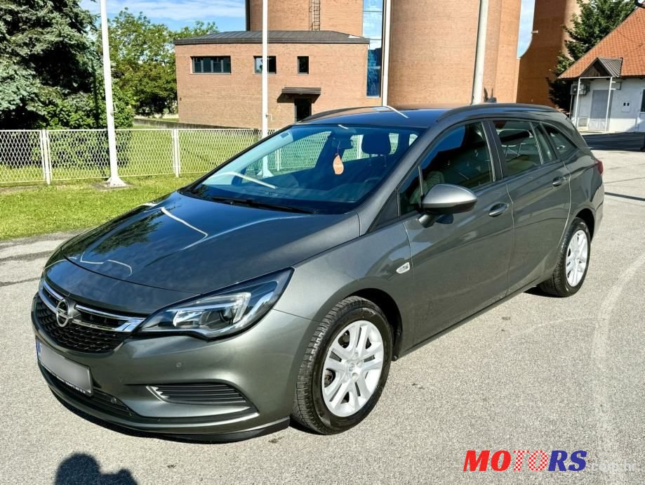 2019' Opel Astra Karavan photo #4