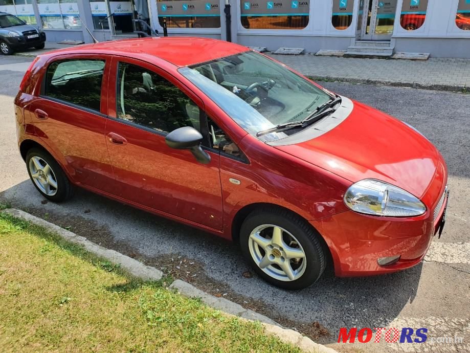 2008' Fiat Grande Punto 1,4 8V photo #3