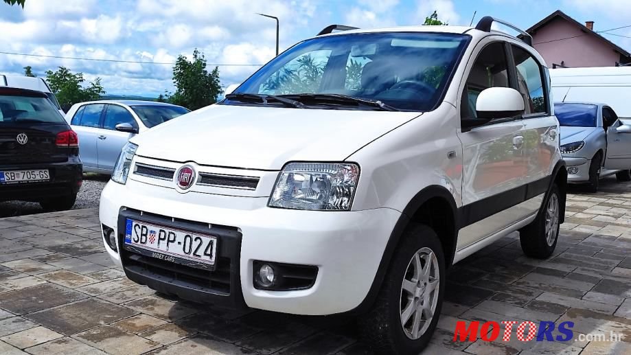 2012' Fiat Panda photo #1